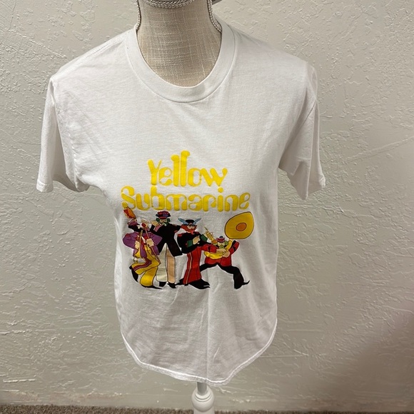 Yellow Submarine Gildan soft style t shirt - Picture 4 of 6